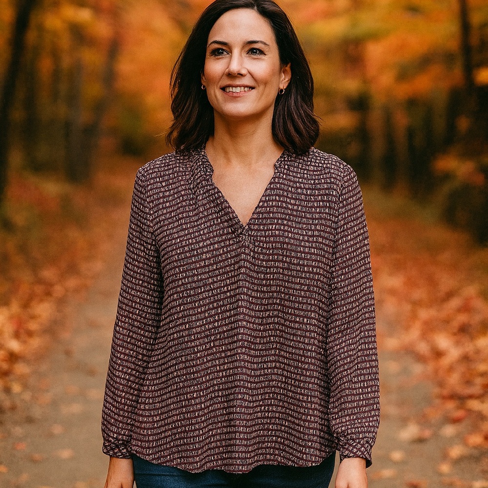 Tristan Women's Top - Burgundy Pattern